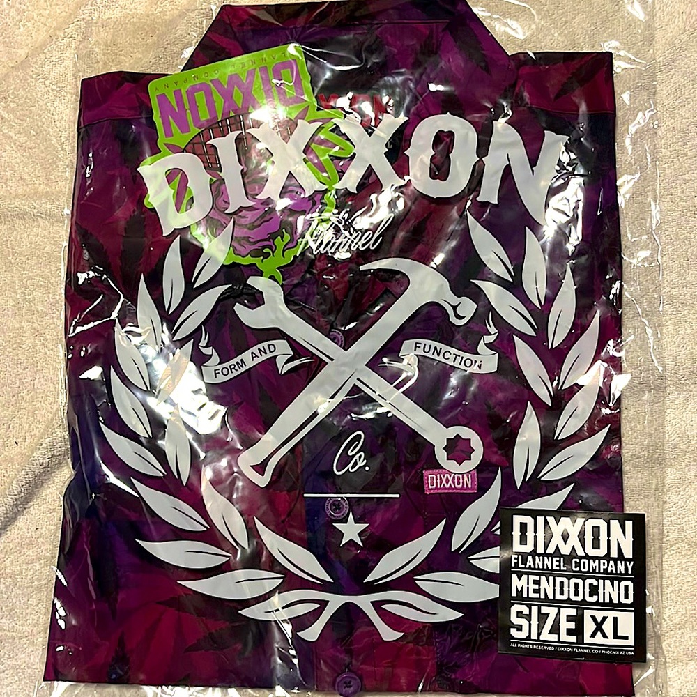 Mens Xl dixxon mendocino  short sleeve bamboo button down
